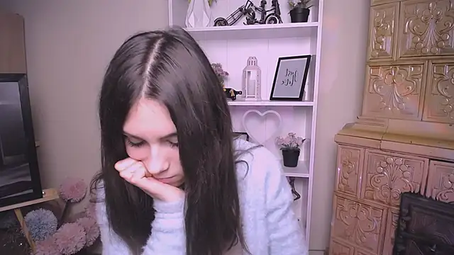 RosaRay  online show from February 14, 7:08 am