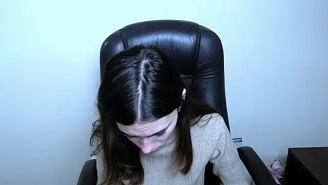 RosaRay  online show from February 4, 8:09 am