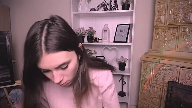 RosaRay  online show from February 21, 6:48 am