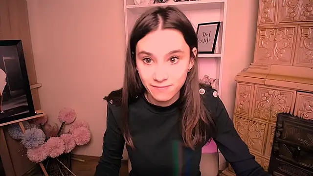 RosaRay  online show from March 21, 7:20 am