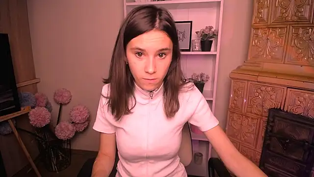 Snapshot of RosaRay_ chatting on July 7, 6:38 am RosaRay online show from July 7, 6:38 am
