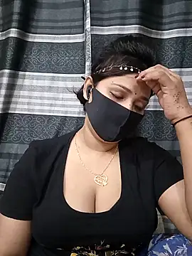 Snapshot of Mow_955 chatting on November 2, 7:41 pm Mow 955 online show from November 2, 7:41 pm