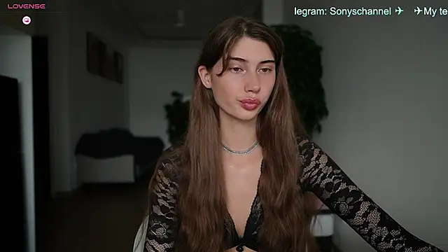 Snapshot of sony_plays chatting on December 23, 12:11 am sony plays online show from December 23, 12:11 am