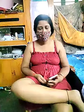 Snapshot of Rupali201 chatting on September 19, 2:48 am Rupali201 online show from September 19, 2:48 am