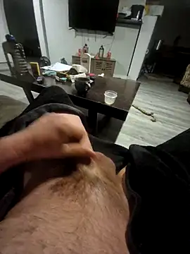 Justme 8519 online show from April 11, 11:25 am