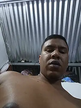 Snapshot of negro08_ chatting on June 11, 6:27 pm negro08 online show from June 11, 6:27 pm