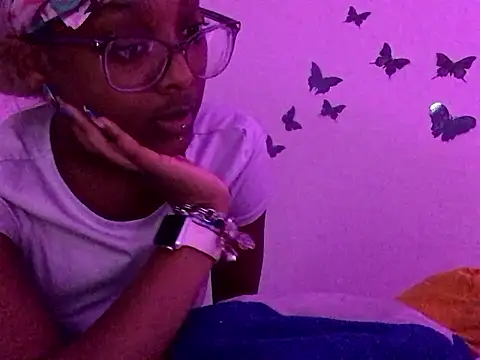 Moxhavix online show from November 8, 6:06 am