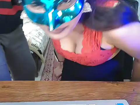 sexyrihana223 online show from February 9, 6:28 pm