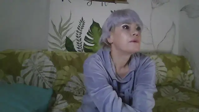 Catty Lady online show from January 13, 6:23 pm