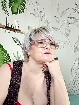 Catty Lady online show from March 28, 7:48 pm