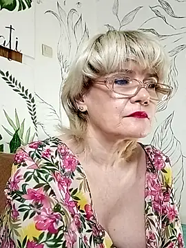 Snapshot of Catty_Lady chatting on May 31, 7:36 pm Catty Lady online show from May 31, 7:36 pm