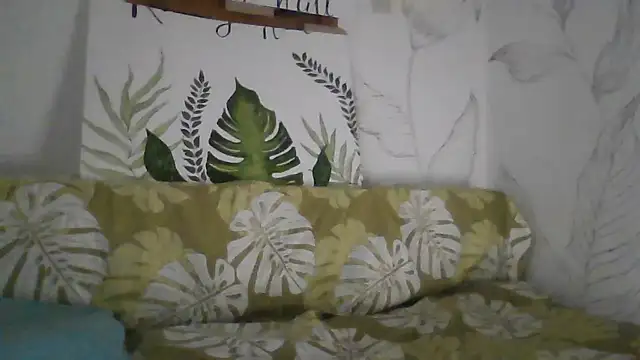 Catty Lady online show from December 14, 6:46 pm