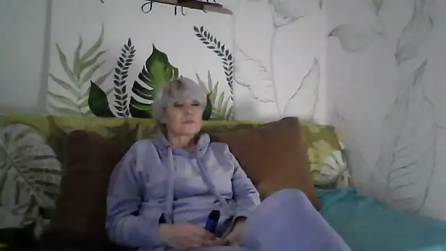 Catty Lady online show from February 10, 8:19 pm