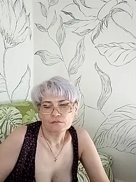 Snapshot of Catty_Lady chatting on September 9, 3:54 pm Catty Lady online show from September 9, 3:54 pm