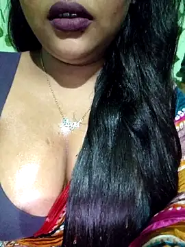 Snapshot of JIYA-04 chatting on June 2, 1:44 pm JIYA-04 online show from June 2, 1:44 pm