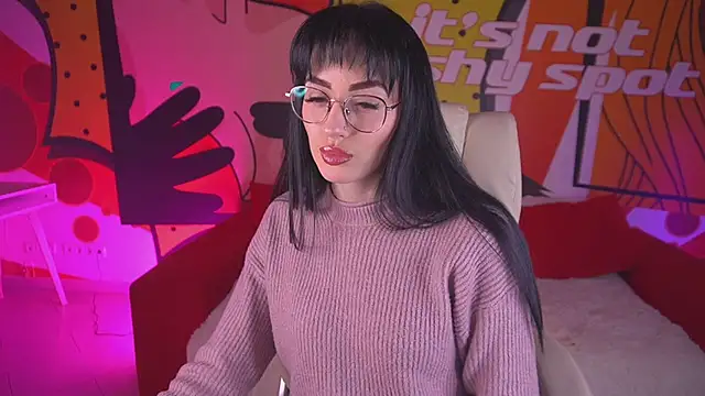 EviLune online show from March 4, 9:00 pm