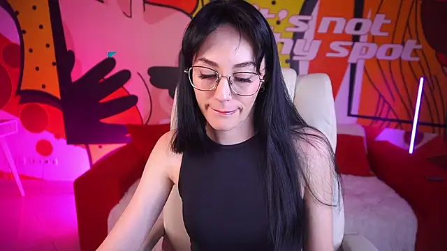 EviLune online show from March 7, 9:20 pm