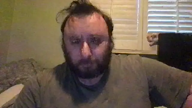 Snapshot of elfranger chatting on May 29, 12:38 am elfranger online show from May 29, 12:38 am