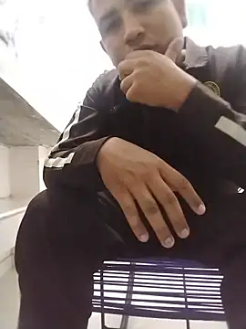 Snapshot of SOY0119DIEGO chatting on March 1, 11:21 am SOY0119DIEGO online show from March 1, 11:21 am