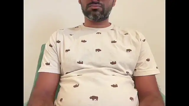 Snapshot of pranastro00 chatting on November 7, 4:00 pm pranastro00 online show from November 7, 4:00 pm