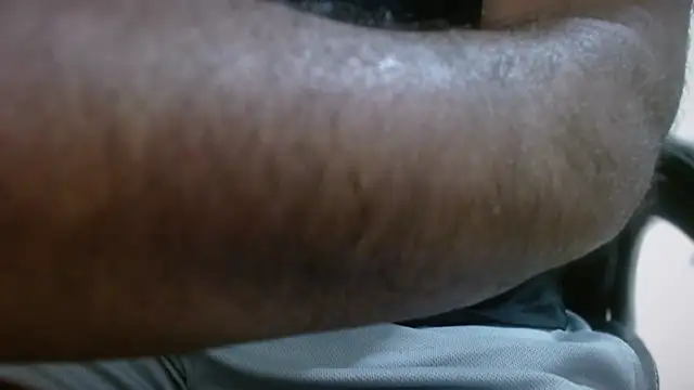 Snapshot of pranastro00 chatting on May 5, 9:23 am pranastro00 online show from May 5, 9:23 am