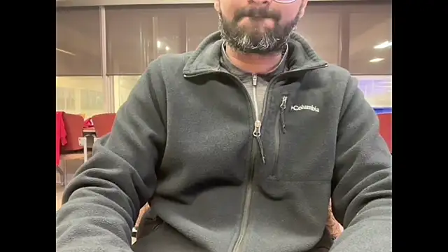 Snapshot of pranastro00 chatting on November 27, 4:18 pm pranastro00 online show from November 27, 4:18 pm