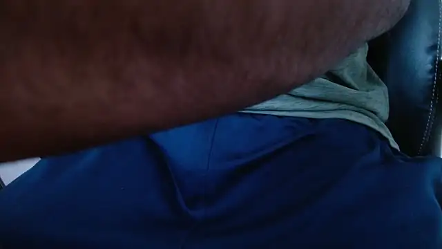 pranastro00 online show from April 21, 1:17 pm