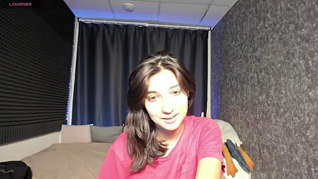 Snapshot of Elfy_Rare_ chatting on September 29, 3:06 pm Elfy Rare online show from September 29, 3:06 pm