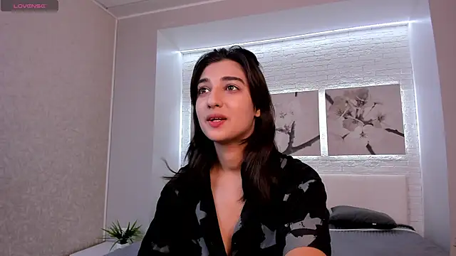 Snapshot of Elfy_Rare_ chatting on October 4, 2:51 pm Elfy Rare online show from October 4, 2:51 pm