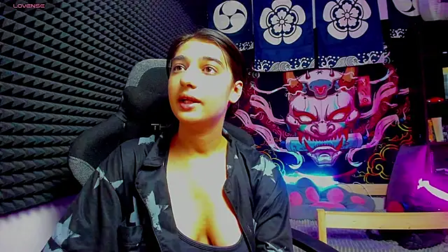 Snapshot of Elfy_Rare_ chatting on September 22, 3:07 pm Elfy Rare online show from September 22, 3:07 pm