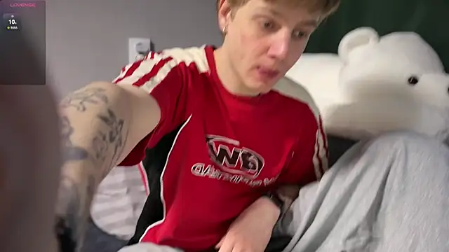 olivertasty online show from May 1, 4:01 pm