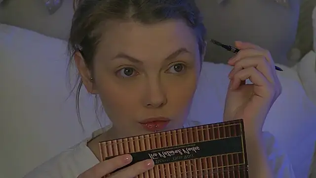 miamunn online show from December 22, 12:00 am