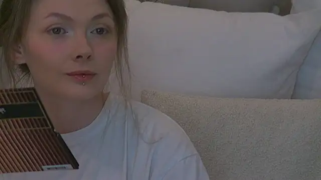 miamunn online show from November 15, 6:23 pm