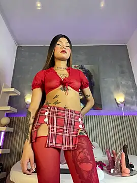 Saracooper   online show from March 27, 3:15 am