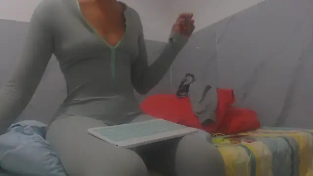 sabrina v  online show from December 15, 9:42 pm