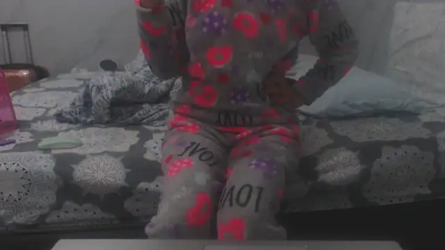 sabrina v  online show from November 29, 4:18 pm