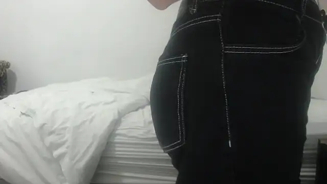 sabrina v  online show from March 21, 9:25 am