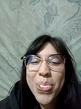 lareinalareinadelanal online show from November 14, 12:36 am