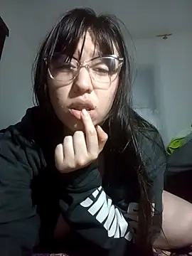 lareinalareinadelanal online show from September 24, 11:39 am