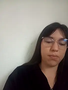 lareinalareinadelanal online show from October 16, 11:51 am