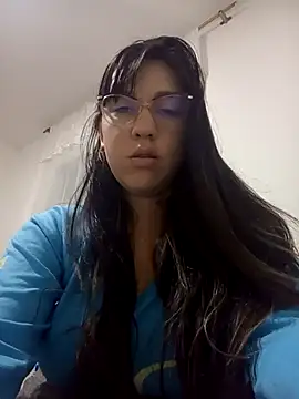 lareinalareinadelanal online show from October 4, 1:56 pm