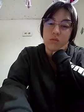 lareinalareinadelanal online show from October 31, 12:13 pm