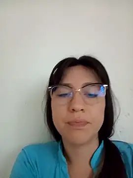 lareinalareinadelanal online show from October 12, 12:28 pm
