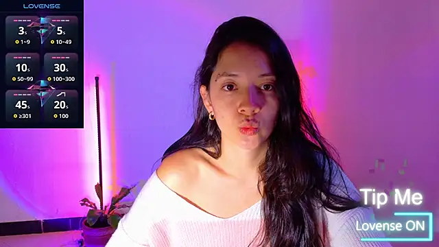 Sarasavage online show from May 19, 12:34 pm