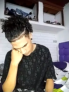 Gabriel Stone online show from December 19, 5:00 am