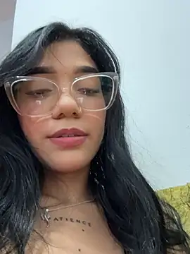 Snapshot of ElaRose_12 chatting on July 17, 9:56 pm ElaRose 12 online show from July 17, 9:56 pm