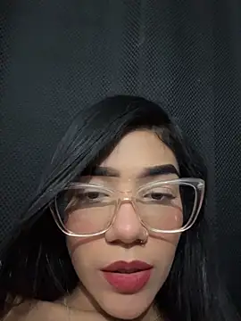 Snapshot of ElaRose_12 chatting on June 14, 7:26 pm ElaRose 12 online show from June 14, 7:26 pm