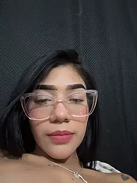 ElaRose 12 online show from April 23, 7:48 pm