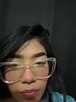 Snapshot of ElaRose_12 chatting on June 17, 11:36 pm ElaRose 12 online show from June 17, 11:36 pm