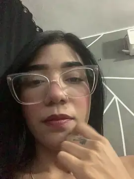 ElaRose 12 online show from October 29, 7:02 pm